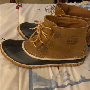 Sorel waterproof boots